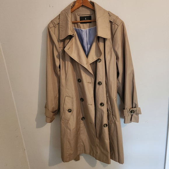 London Fog Double-Breasted Trench Coat - Size‎ Large - Picture 3 of 16